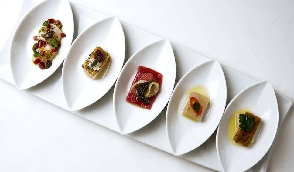 Ажырасқан әйелдермен порно